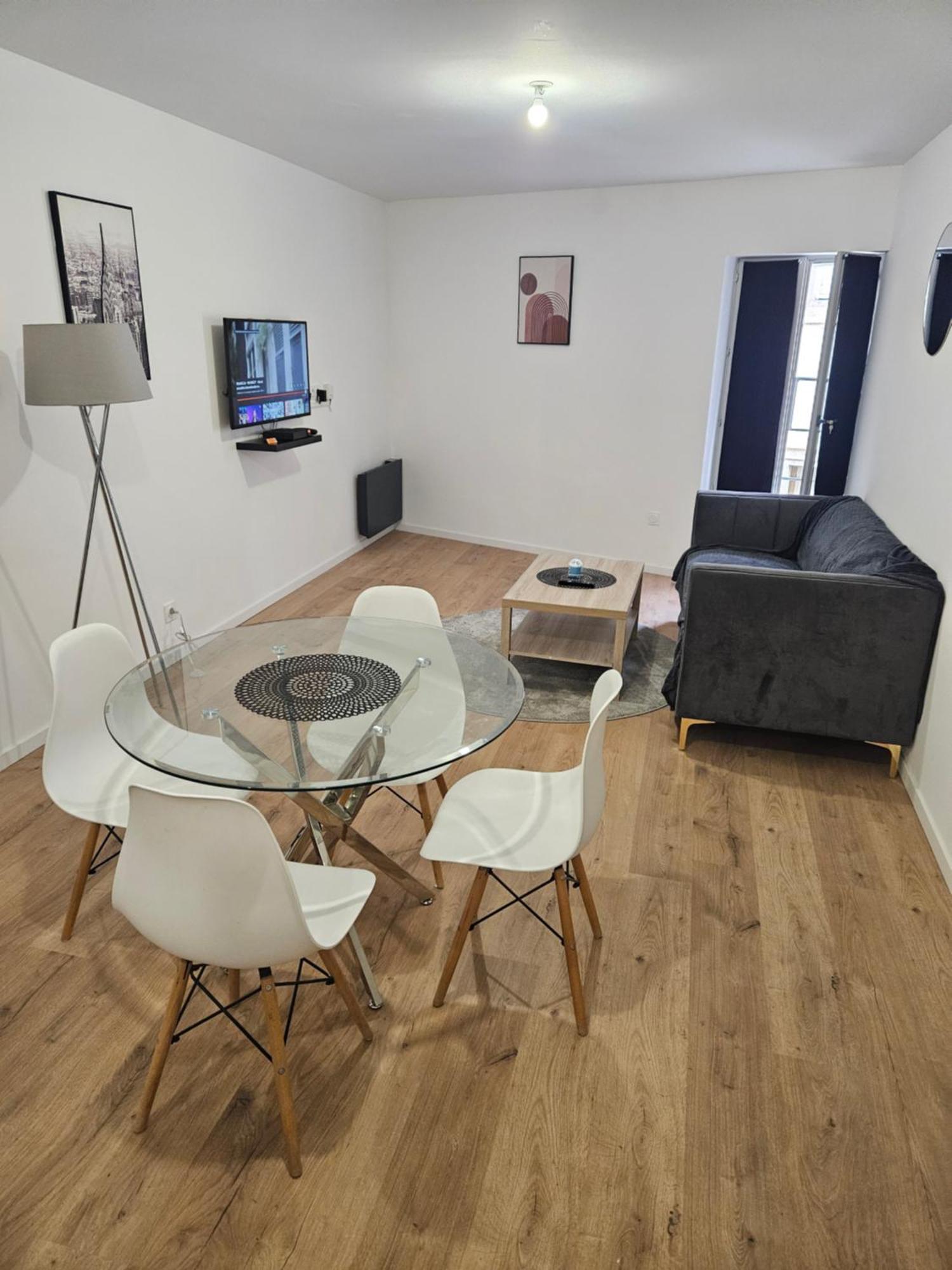 T2 Chaleureux, Calme Et Entierement Renove. Apartment Безие Екстериор снимка